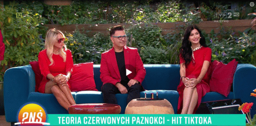 Teoria czerwonych paznokci – co oznacza ten trend?